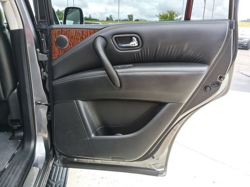 Used 2019 Nissan Armada SL AWD/4WD image 26