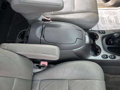 Used 2004 Toyota Sequoia Limited image 30