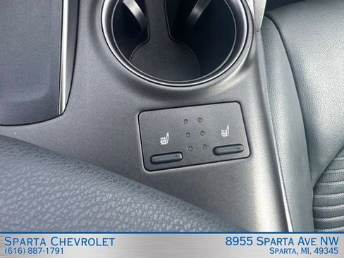Used 2024 Toyota Camry SE FWD image 24