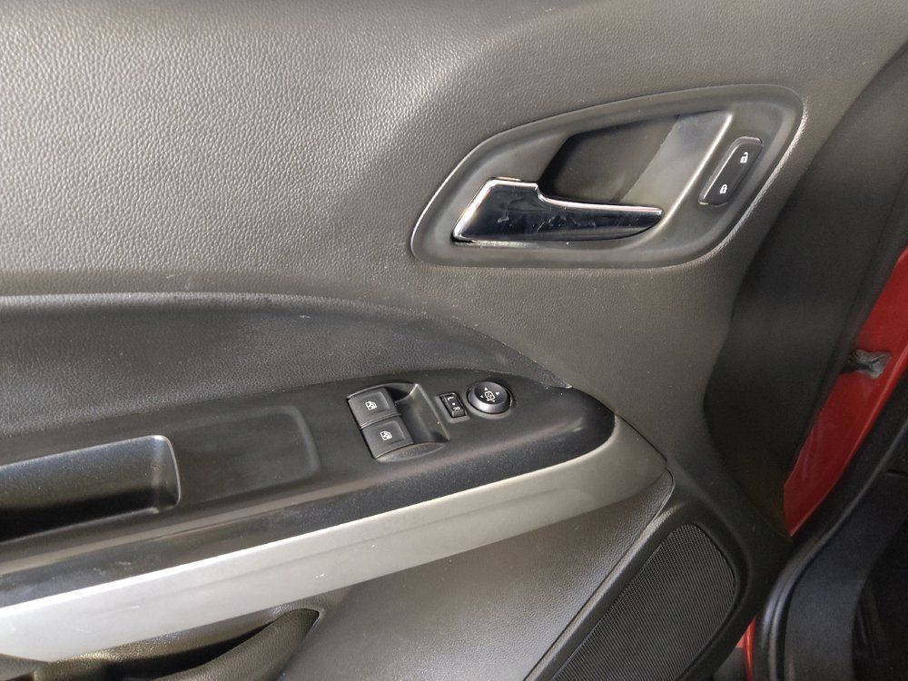 Used 2015 Chevrolet Colorado LT w/ Luxury Package RWD image 27