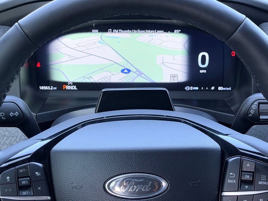 Certified 2025 Ford Explorer Platinum RWD image 19