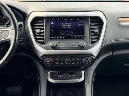 Used 2020 GMC Acadia SLE w/ Driver Convenience Package FWD image 23