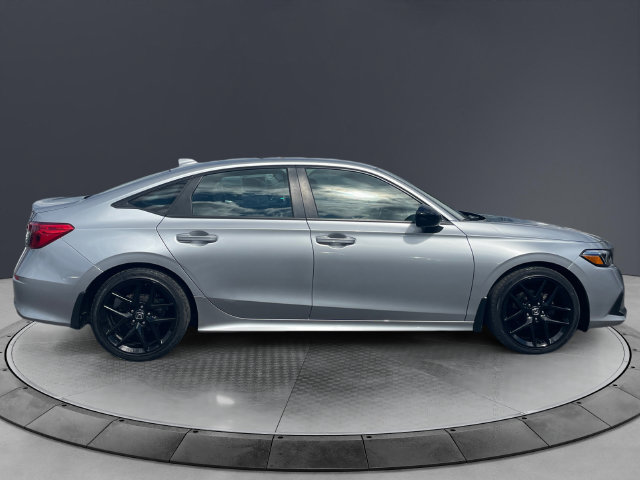 Used 2023 Honda Civic Sport image 6