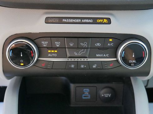 Used 2023 Ford Escape Active AWD/4WD image 57