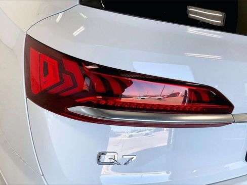 Used 2022 Audi Q7 2.0T Premium w/ Convenience Package image 28