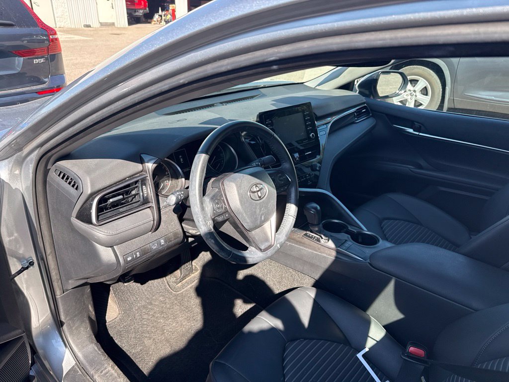 Used 2024 Toyota Camry SE w/ Convenience Package FWD image 9