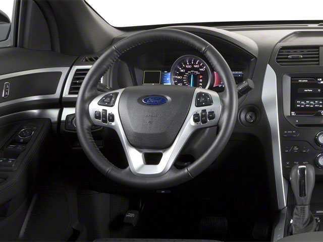 Used 2013 Ford Explorer XLT FWD image 6