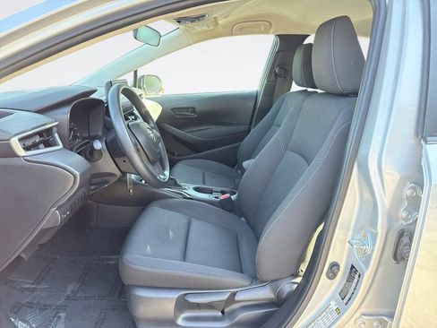 Used 2024 Toyota Corolla LE FWD image 13