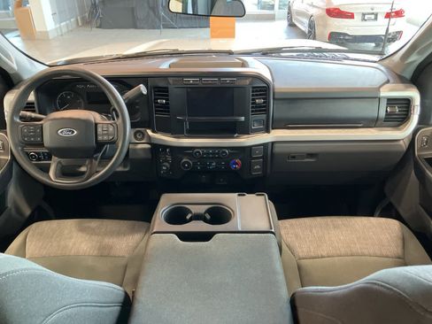 Used 2024 Ford F350 XLT image 23