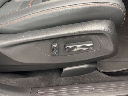 Certified 2025 Honda CR-V Sport Touring image 8