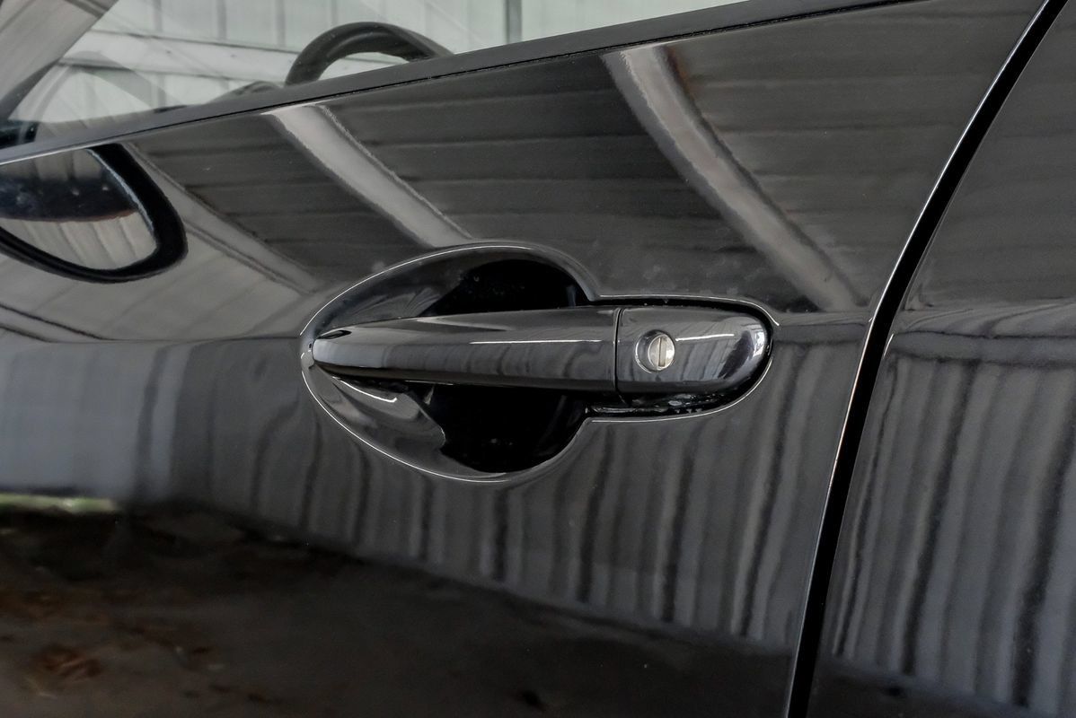 Used 2012 MAZDA MAZDA3 i Grand Touring w/ Tech Pkg FWD image 38