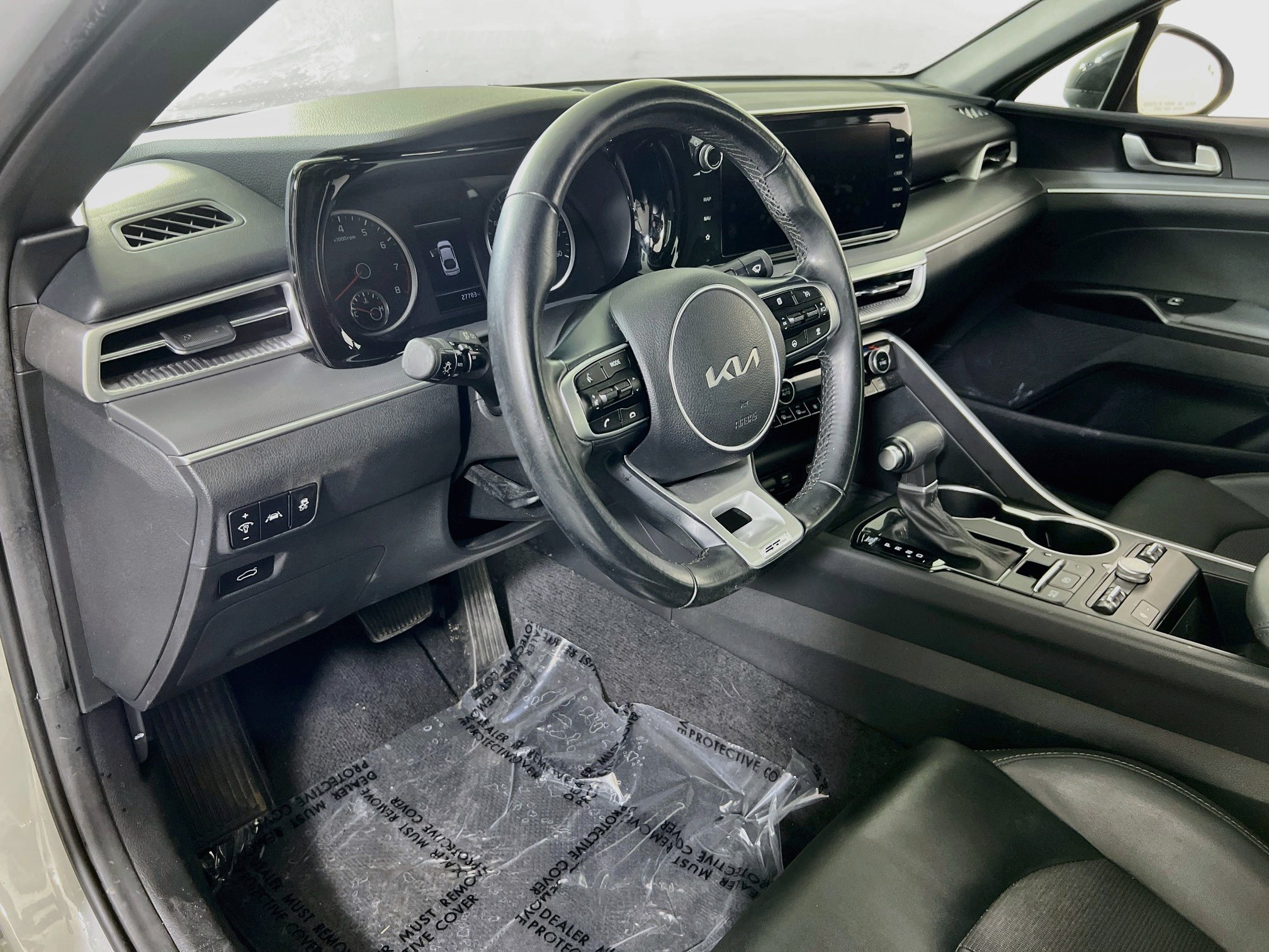 Used 2024 Kia K5 GT-Line w/ GT-Line Premium Package FWD image 9