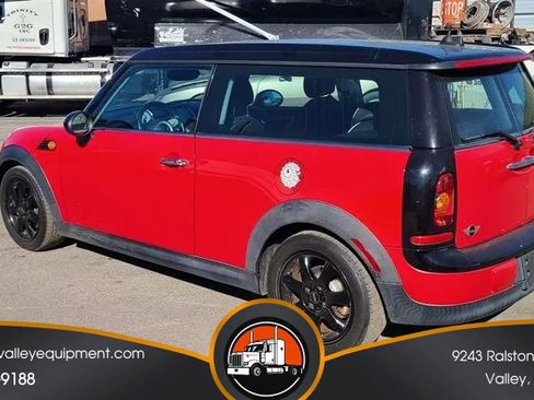 Used 2009 MINI Cooper Clubman Hardtop FWD image 5