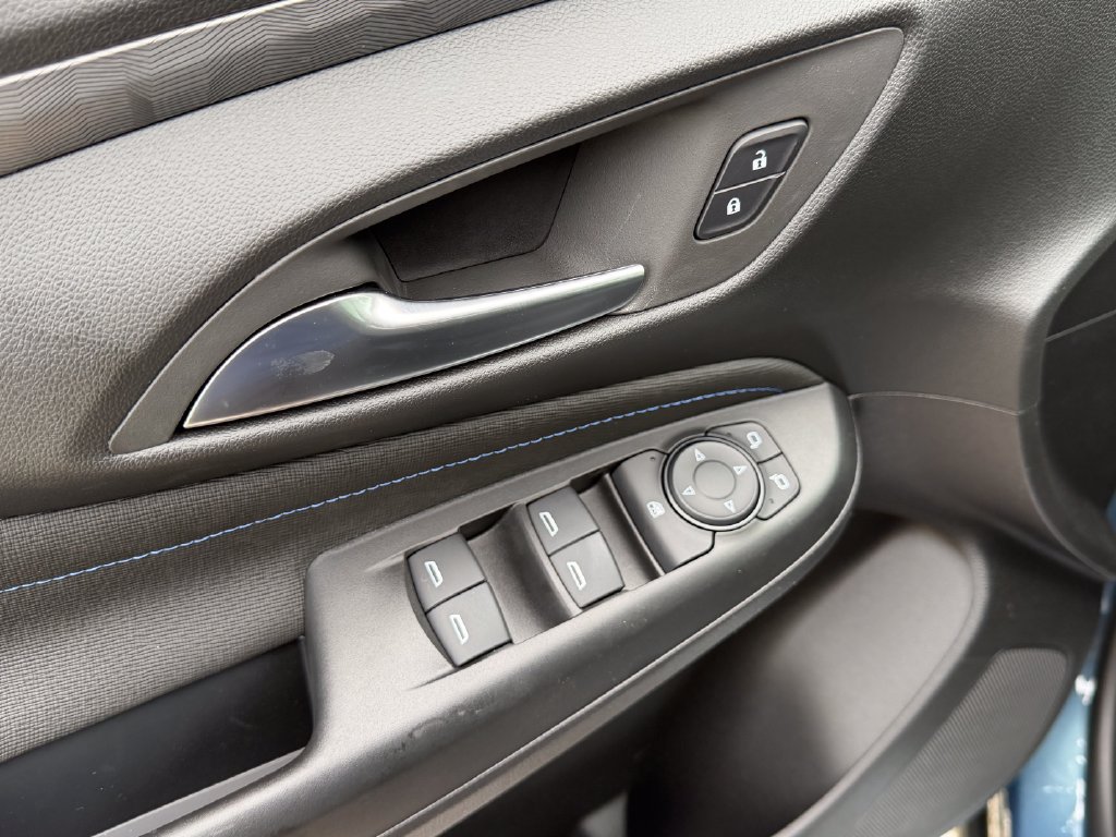 New 2026 Buick Envista Sport Touring w/ Convenience I Package FWD image 14