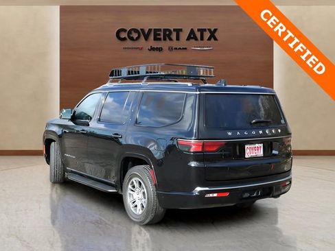 Used 2024 Jeep Wagoneer 4WD w/ Convenience Group I image 3