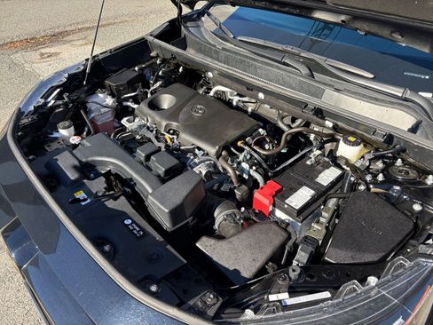 Used 2025 Toyota RAV4 XLE image 28