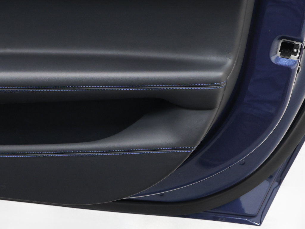 Certified 2019 Ferrari Portofino RWD image 32