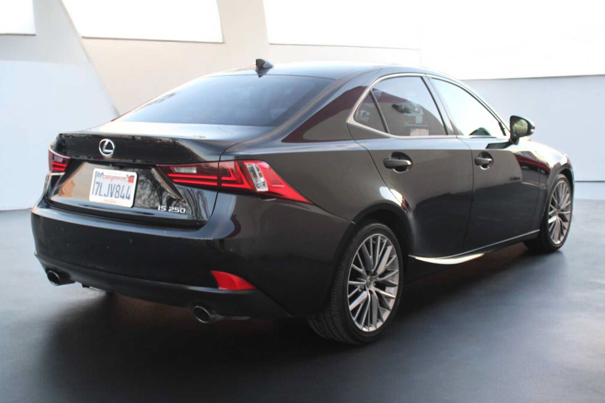 Used 2015 Lexus IS 250 w/ Navigation System Package RWD image 24