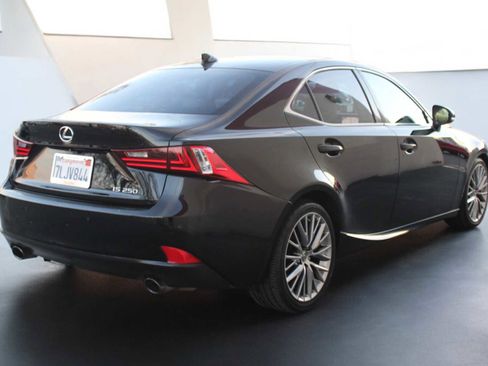 Used 2015 Lexus IS 250 image 24