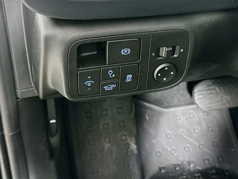 Used 2024 Hyundai Ioniq 6 SE image 17