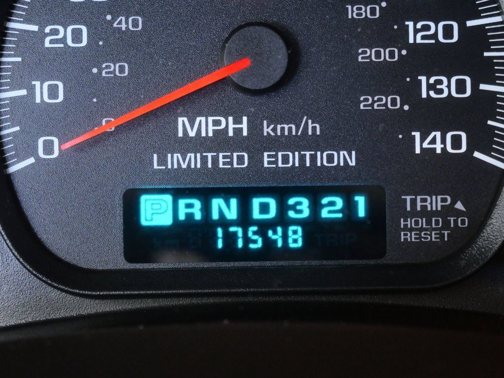 Used 2001 Chevrolet Monte Carlo SS FWD image 21
