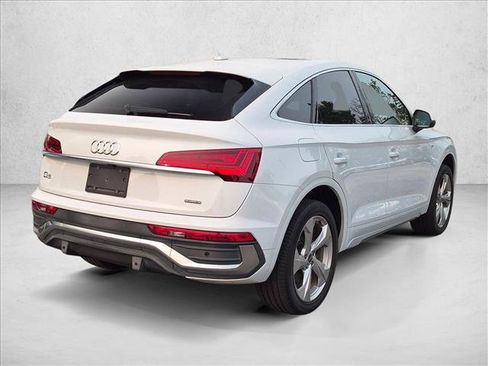 Used 2023 Audi Q5 2.0T Premium Plus w/ Premium Plus Package AWD/4WD image 4