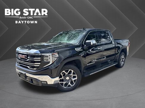 Used 2025 GMC Sierra 1500 SLT RWD image 1