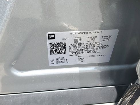 Certified 2025 Cadillac XT4 Sport FWD image 32