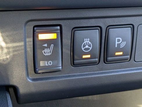 New 2026 Nissan Frontier SV w/ SV Convenience Package RWD image 12