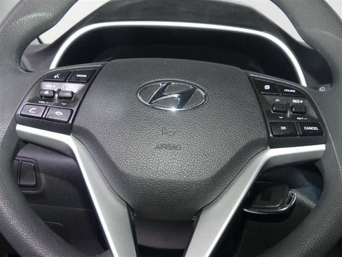 Used 2019 Hyundai Tucson SE w/ Cargo Package FWD image 30