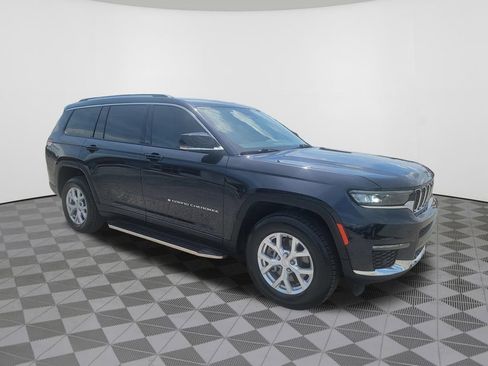Used 2023 Jeep Grand Cherokee L Limited w/ Luxury Tech Group II RWD image 4