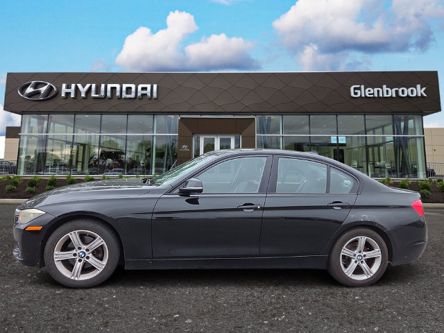 Used 2014 BMW 320i Sedan RWD image 1