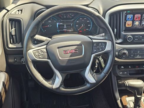 Certified 2017 GMC Canyon SLT w/ Driver Alert Package AWD/4WD image 20
