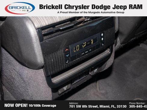 Used 2024 Jeep Wagoneer L Series II w/ Flexible Seating Group image 19