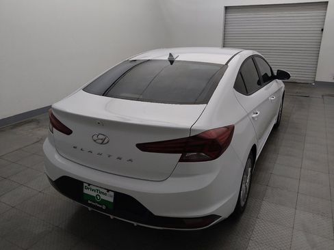 Used 2020 Hyundai Elantra SEL w/ Convenience Package (C2) FWD image 7