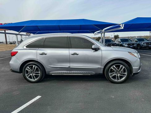 Used 2017 Acura MDX FWD w/ Advance Package image 5