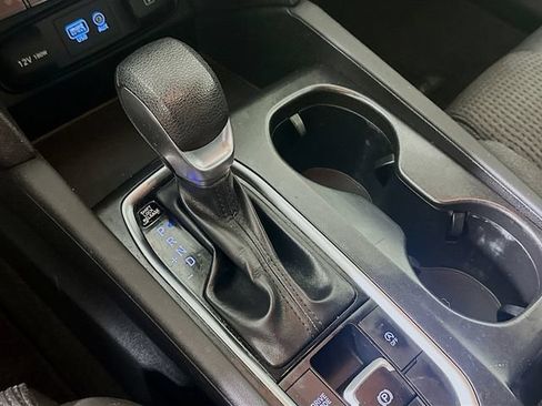 Used 2019 Hyundai Santa Fe SEL AWD/4WD image 21