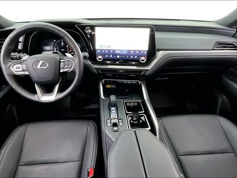 Used 2025 Lexus TX 350 AWD w/ Technology Package image 18