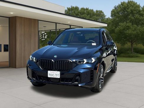 Used 2026 BMW X5 sDrive40i w/ M Sport Package RWD image 3