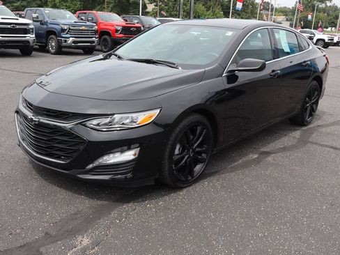 Used 2024 Chevrolet Malibu LT FWD image 16