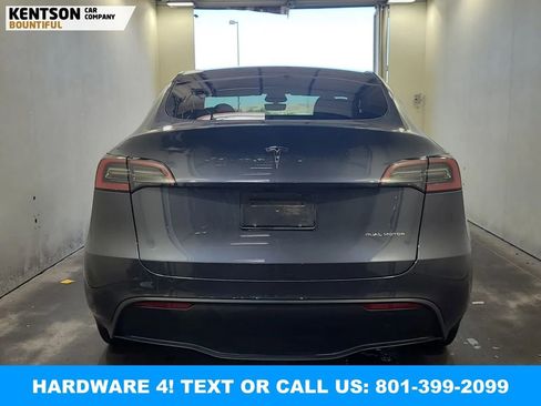 Used 2023 Tesla Model Y Long Range AWD/4WD image 3