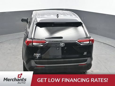 Used 2024 Toyota RAV4 LE AWD/4WD image 23