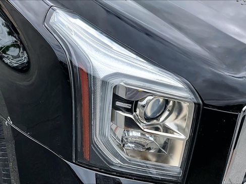 Used 2018 GMC Yukon SLT w/ Open Road Package RWD image 28