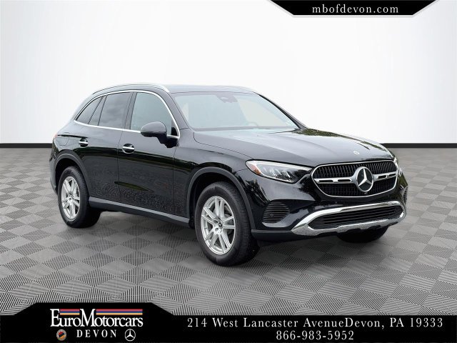 Used 2023 Mercedes-Benz GLC 300 4MATIC image 1