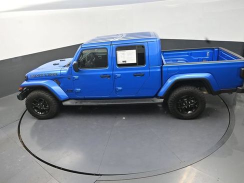 Used 2025 Jeep Gladiator Sport AWD/4WD image 15