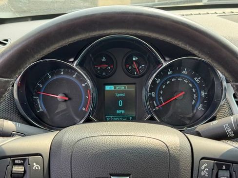 Used 2014 Chevrolet Cruze LT w/ All-Star Edition FWD image 27