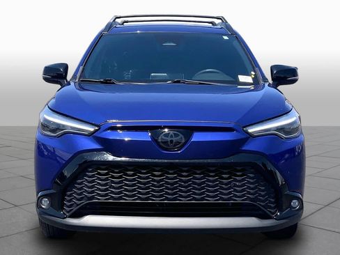 Used 2025 Toyota Corolla Cross AWD Hybrid w/ Convenience Package image 4