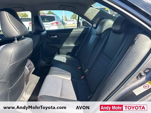 Used 2015 Toyota Camry SE FWD image 10