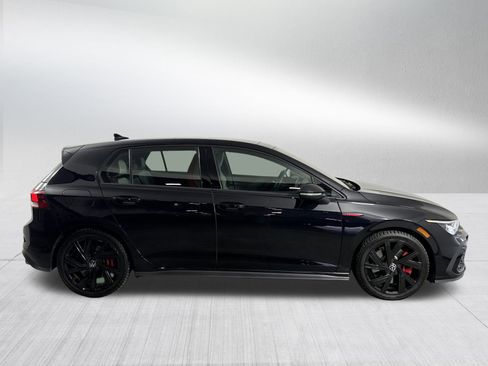 Used 2022 Volkswagen GTI SE image 8