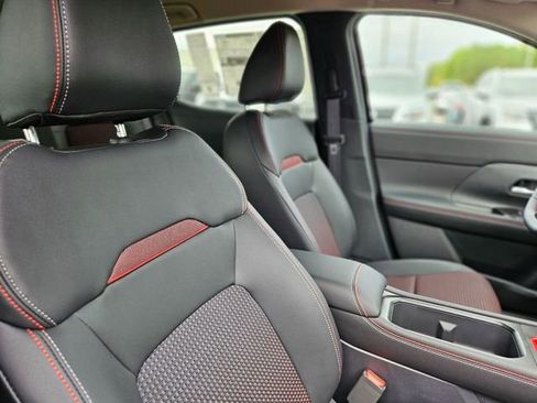 New 2026 Nissan Kicks SR image 11